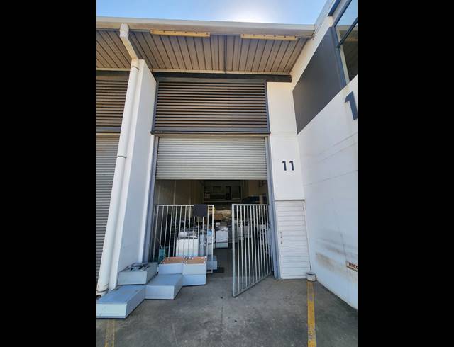 447M² MINI FACTORY TO LET IN RIVERHORSE VALLEY